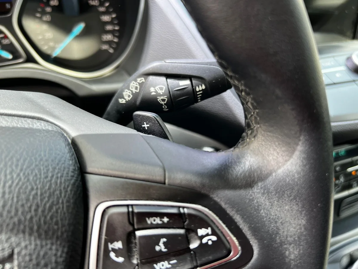 2019 FORD ESCAPE SE 2.5L AUT 4X2 - Miniatura 12