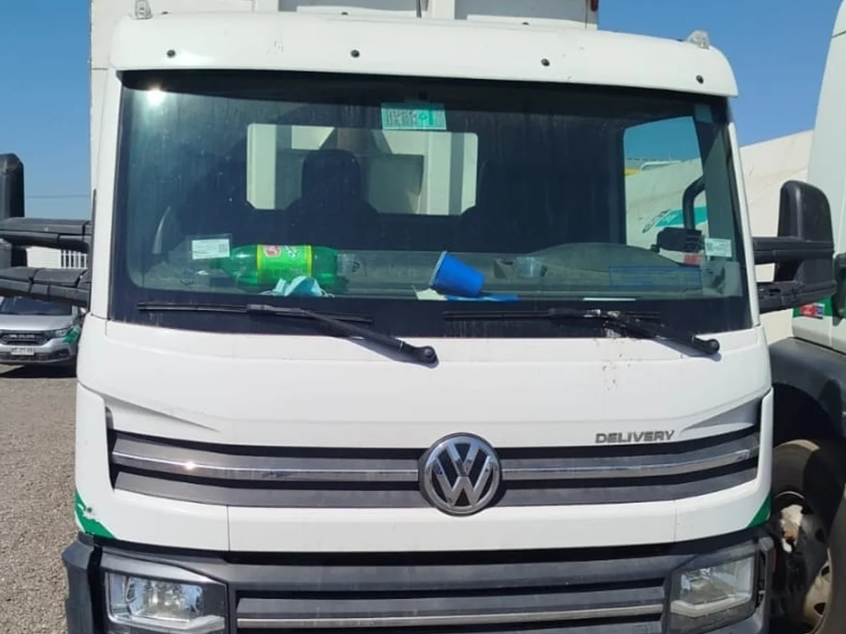 2022 VOLKSWAGEN DELIVERY - Miniatura 2