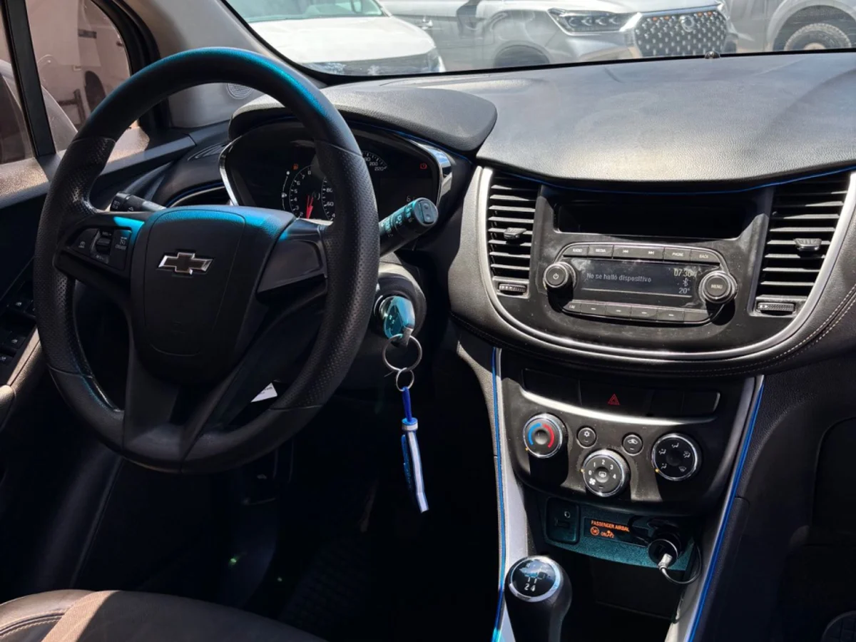 2019 CHEVROLET TRACKER LT 1.8 - Miniatura 6