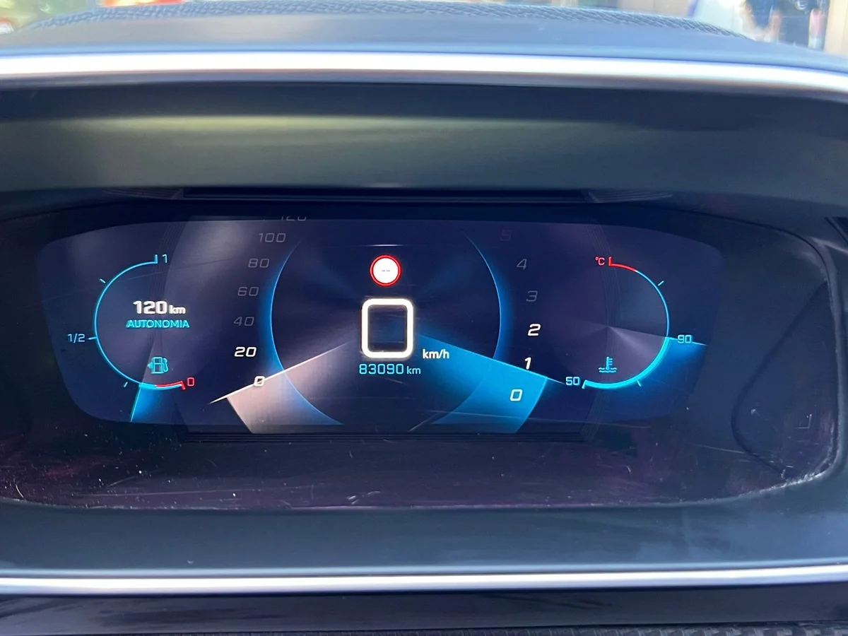 2021 PEUGEOT 208 PREMIERE MT - Miniatura 13