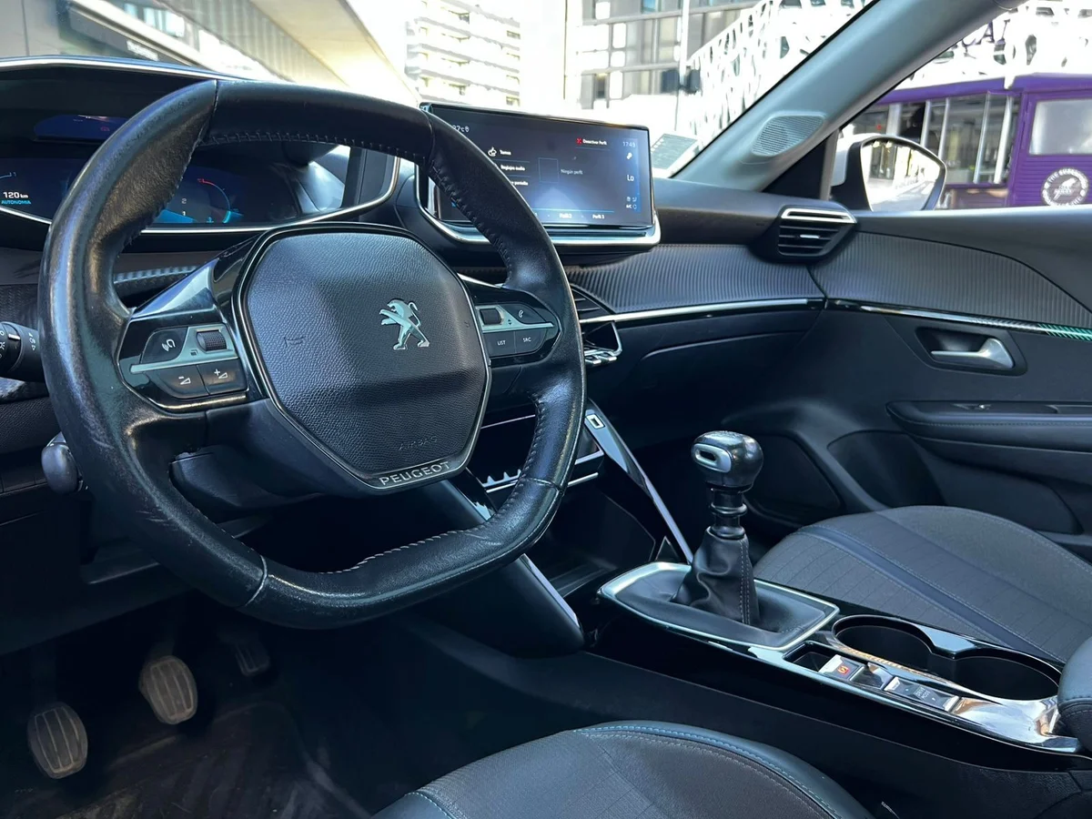2021 PEUGEOT 208 PREMIERE MT - Miniatura 9