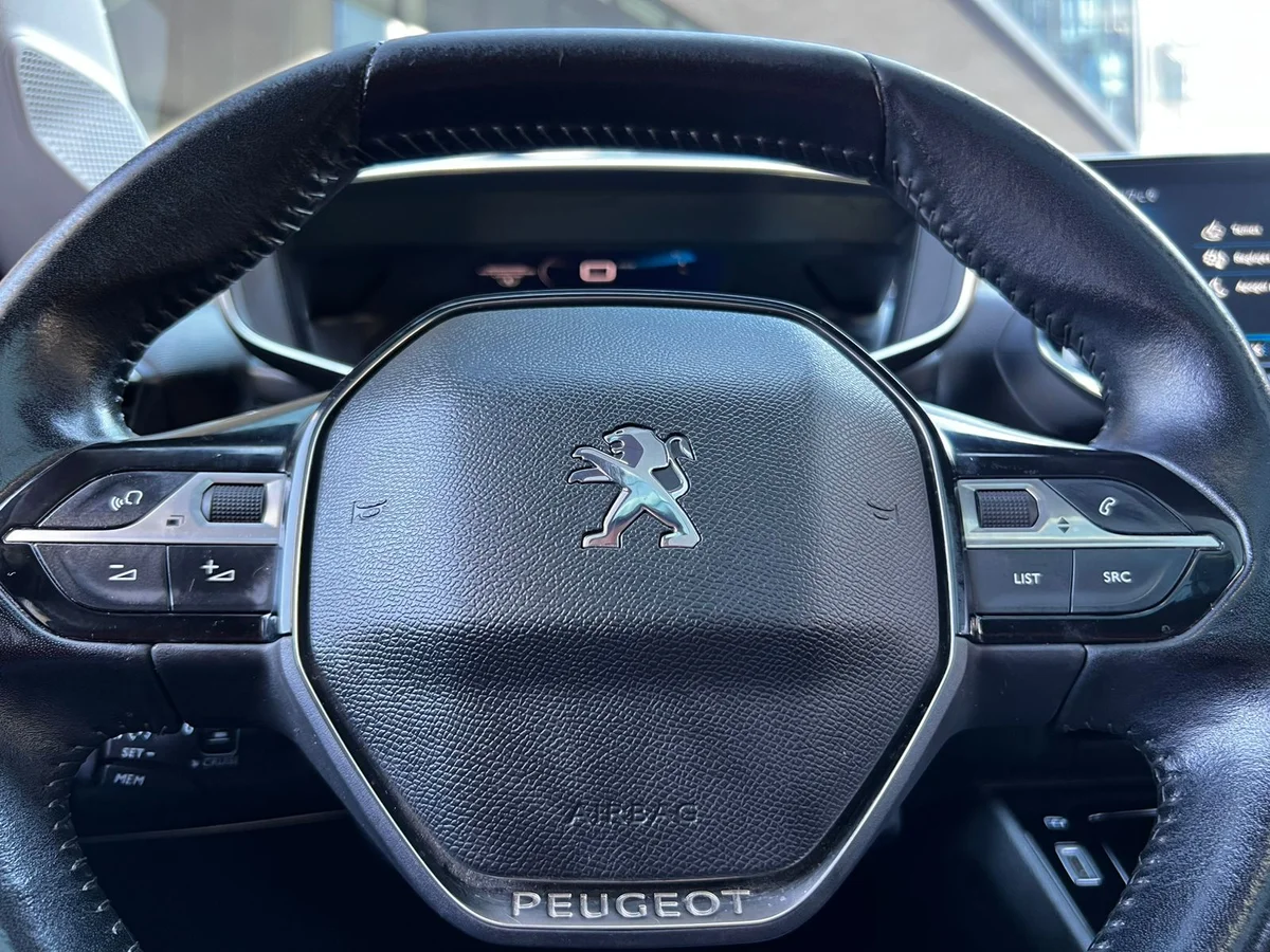 2021 PEUGEOT 208 PREMIERE MT - Miniatura 11