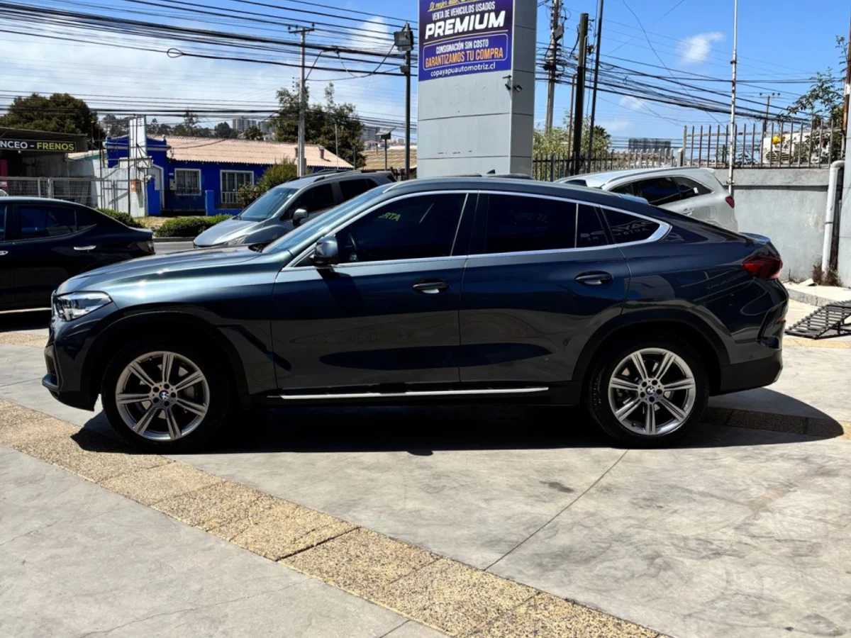 2022 BMW X6 XDRIVE 40I - Miniatura 4