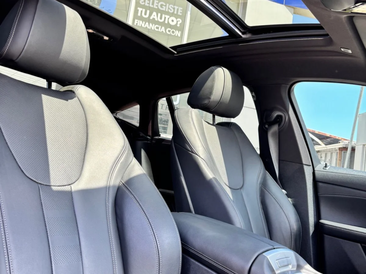 2022 BMW X6 XDRIVE 40I - Miniatura 5