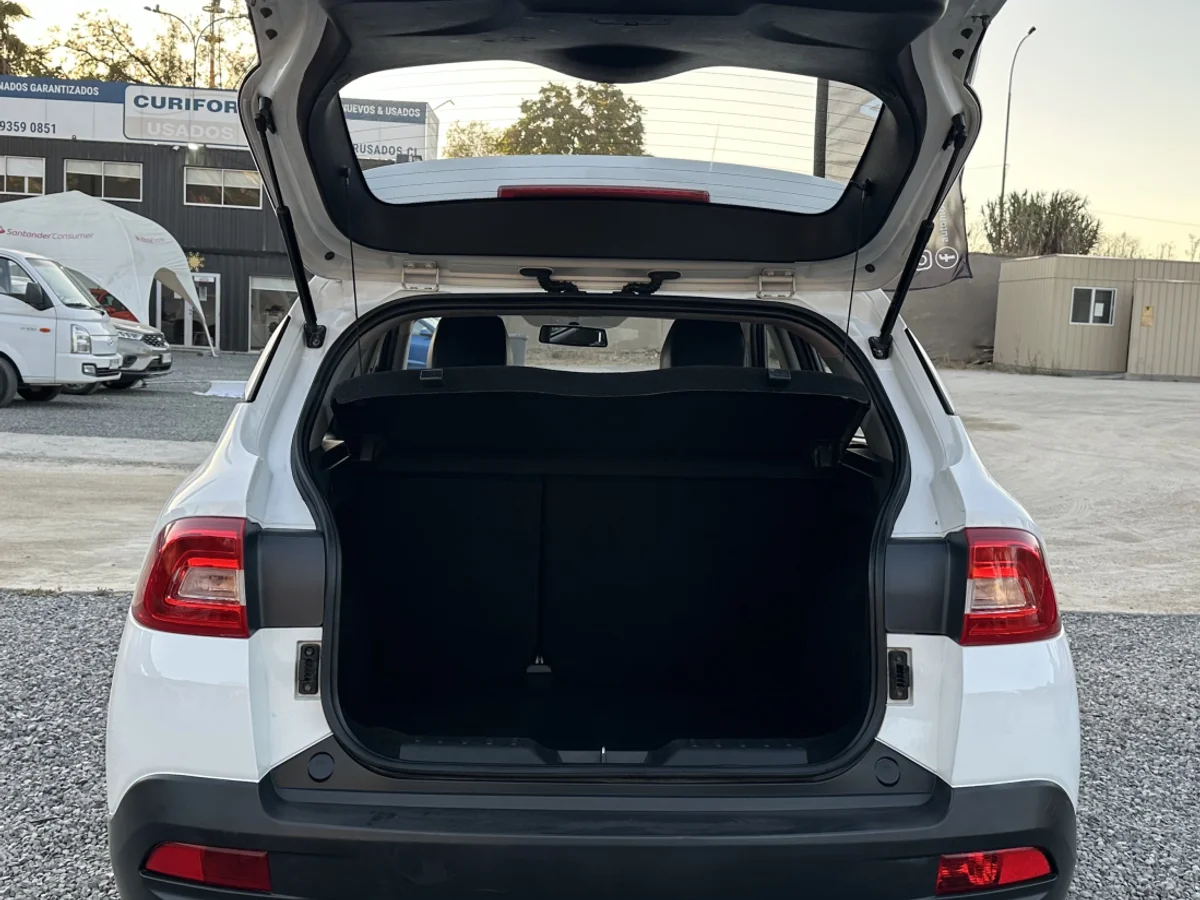 2020 BRILLIANCE V3 1.5T ELITE UNICO DUEÑO - Miniatura 10