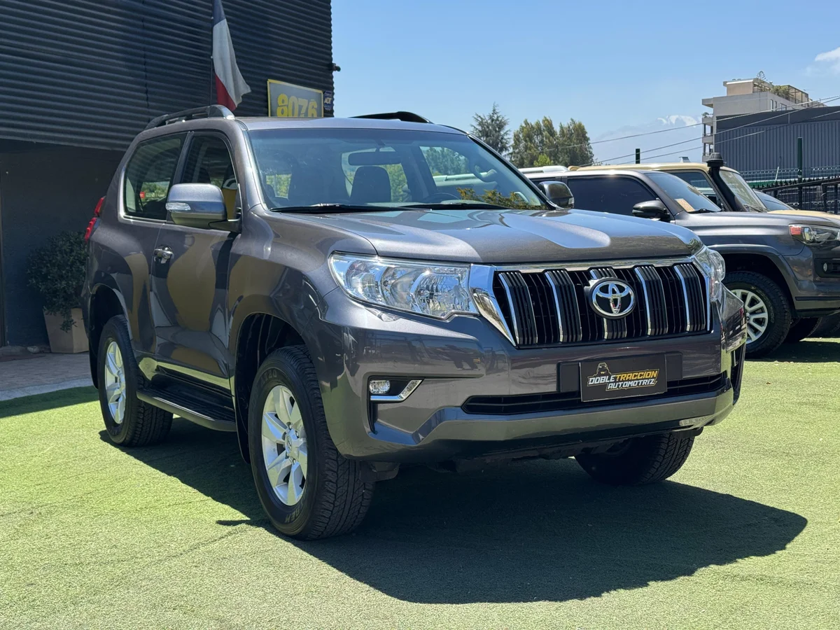 TOYOTA LAND CRUISER PRADO TX 2023
