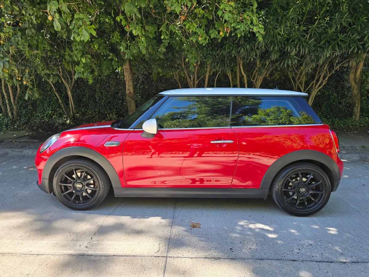 MINI COOPER F56 HB 1.5 MT - Miniatura 6