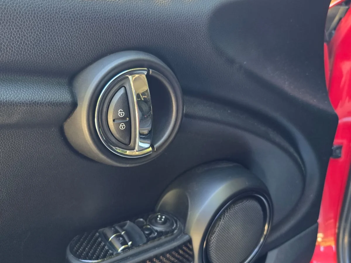 MINI COOPER F56 HB 1.5 MT - Miniatura 23