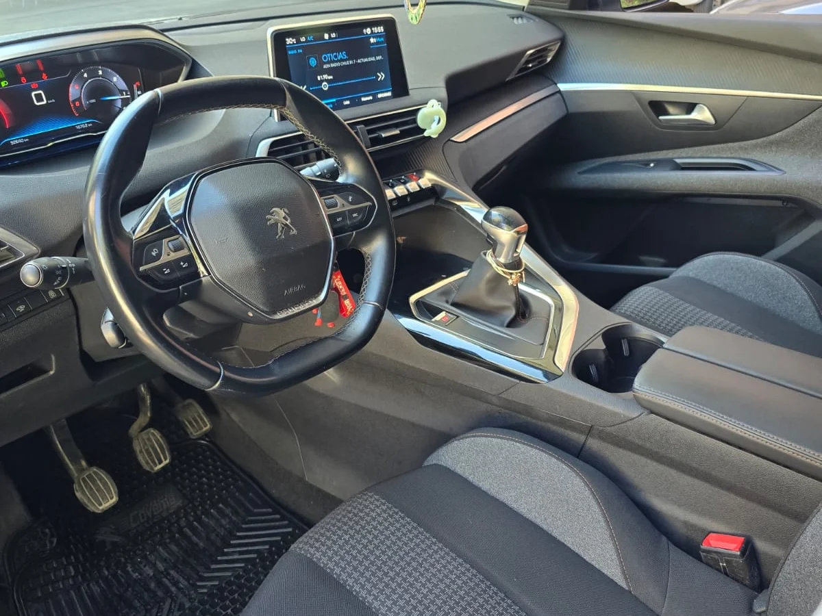 PEUGEOT 3008 MT 1.5 DIESEL - Miniatura 10