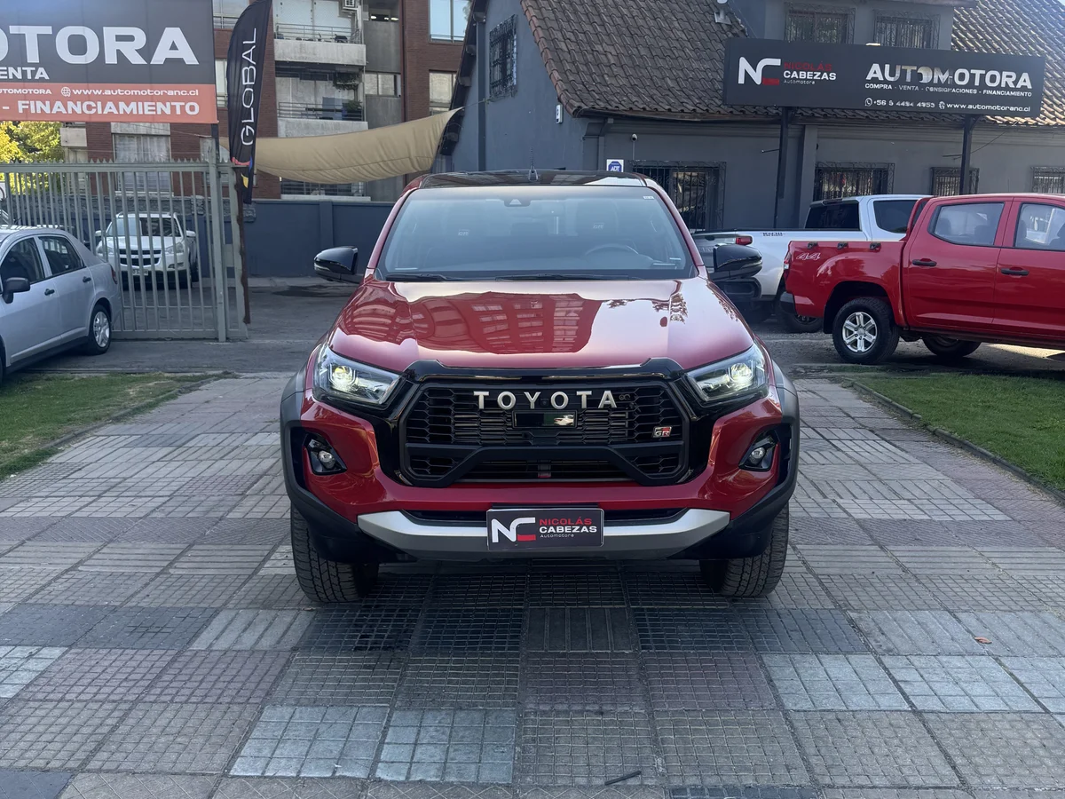 Toyota Hilux 2024