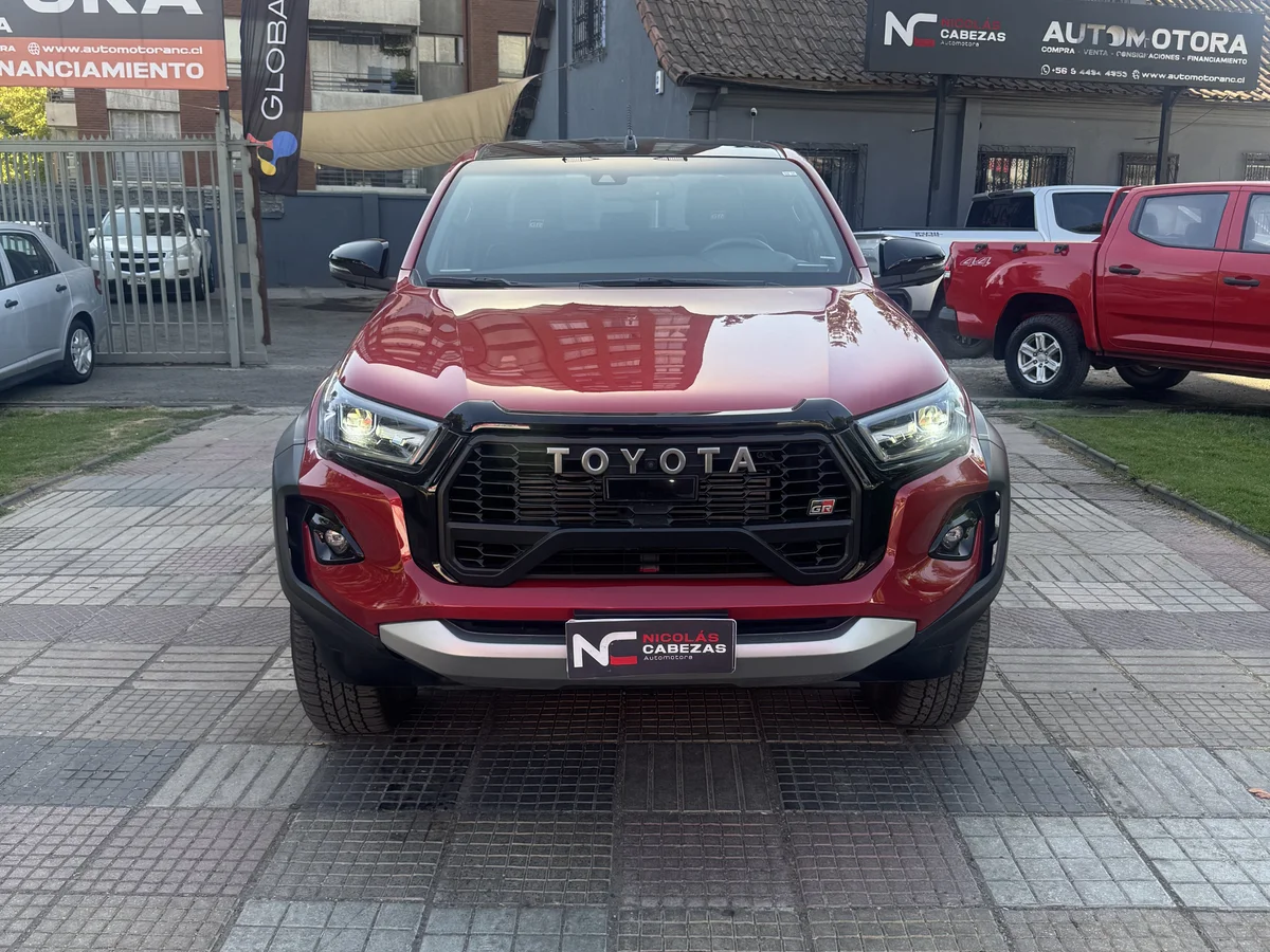 Toyota Hilux 2024