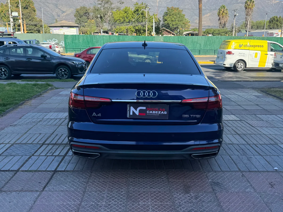 AUDI A4 35 TFSI 2.0 AUT 2021