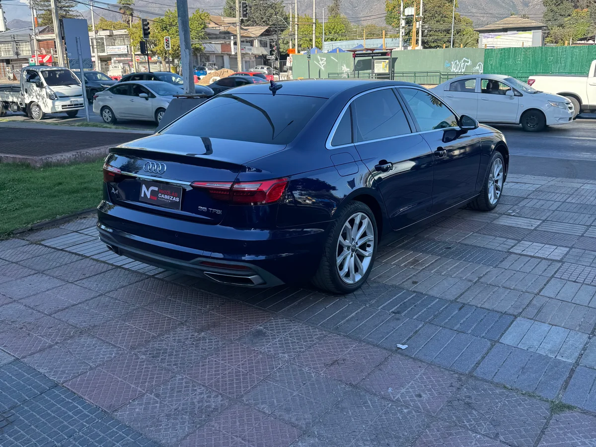 AUDI A4 35 TFSI 2.0 AUT 2021 - Miniatura 7