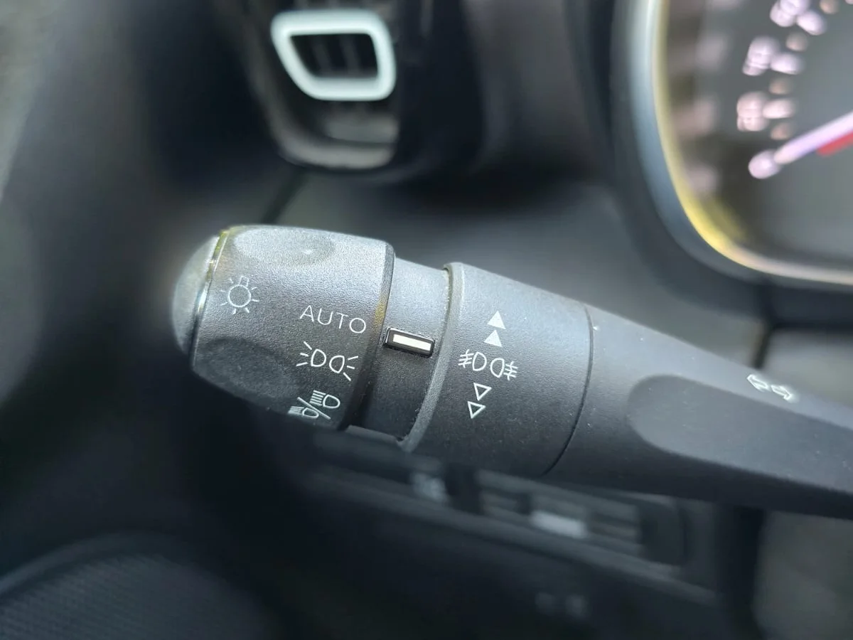 CITROEN C3 AIRCROSS 1.5L BLUE HDI MT6 AÑO 2021 - Miniatura 23