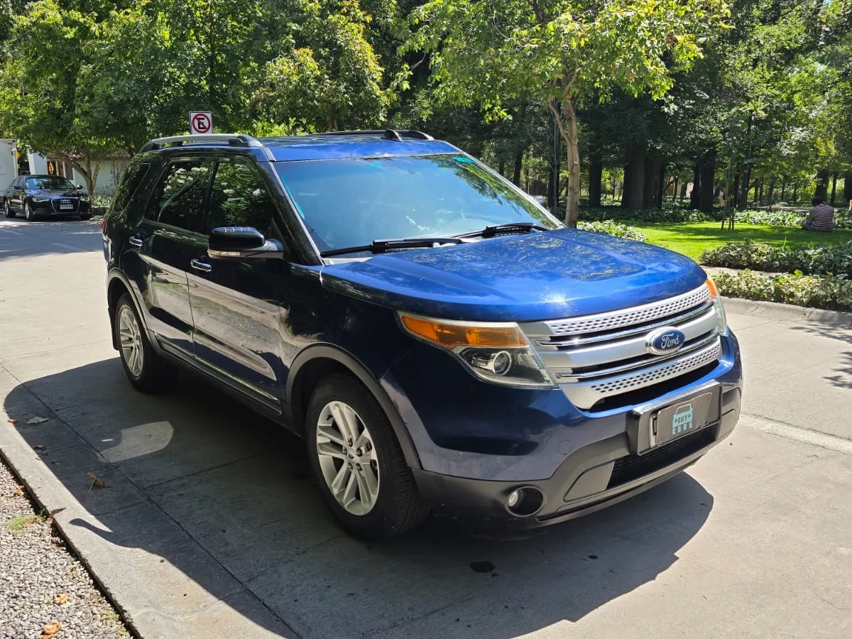 FORD EXPLORER XLT 3.5L V6 4X2 AÑO 2012 - Miniatura 2