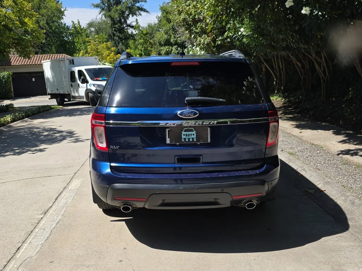 FORD EXPLORER XLT 3.5L V6 4X2 AÑO 2012 - Miniatura 5