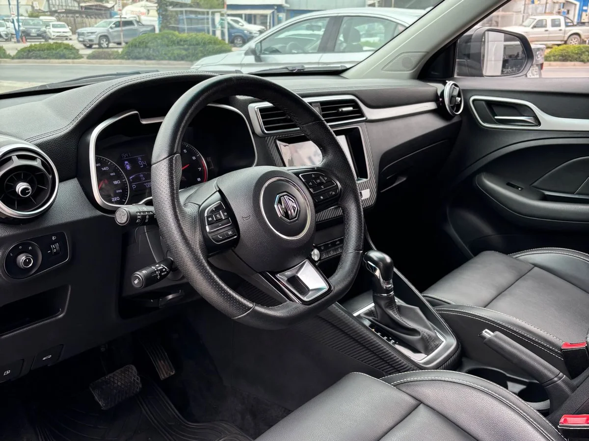 MG ZS AUTOMATICO TOP DE LINEA - Miniatura 8