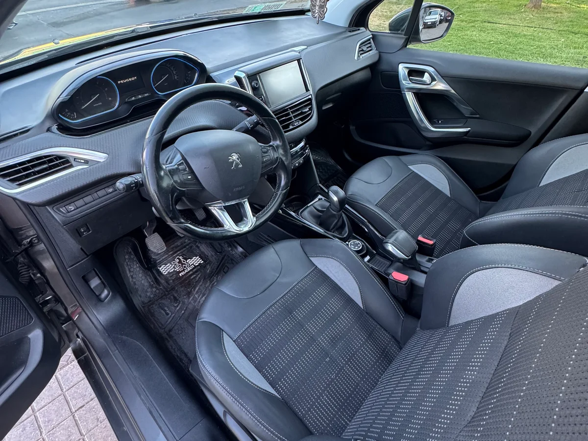 PEUGEOT ALLURE BLUEHDI 1.6 - Miniatura 11