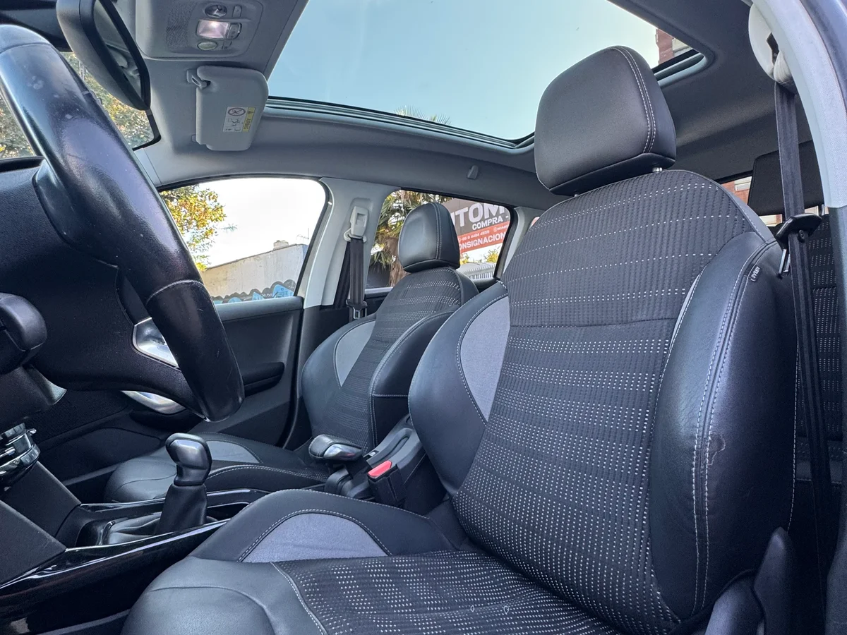 PEUGEOT ALLURE BLUEHDI 1.6 - Miniatura 12