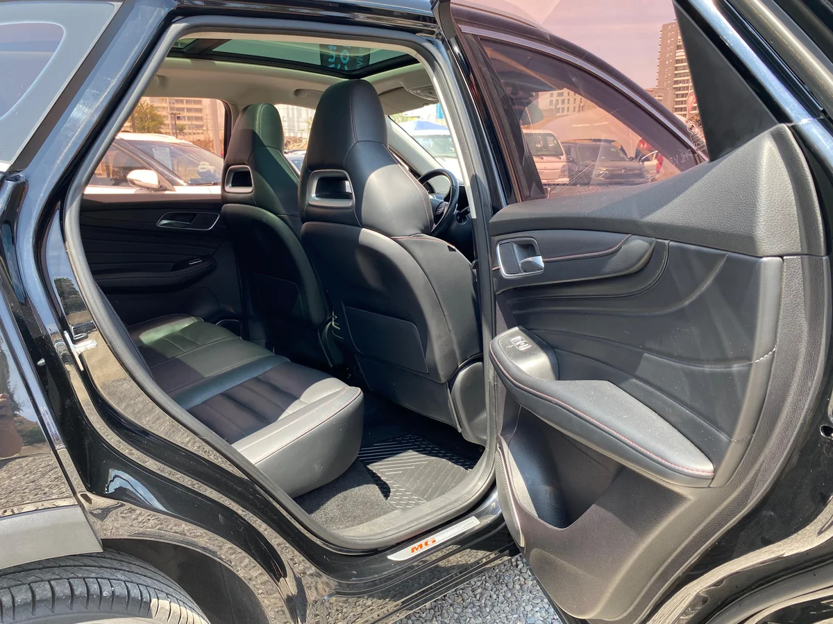 MG HS 2.0T DCT TROPHY 4WD UNICO DUEÑO - Miniatura 23