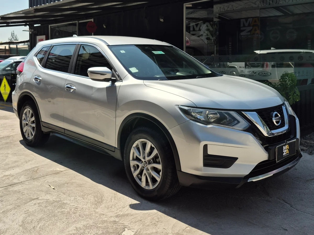 Nissan Xtrail, Automática - Miniatura 2