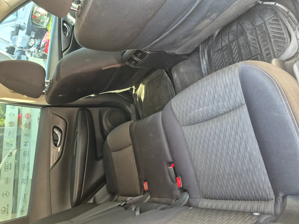 Nissan Xtrail, Automática - Miniatura 6