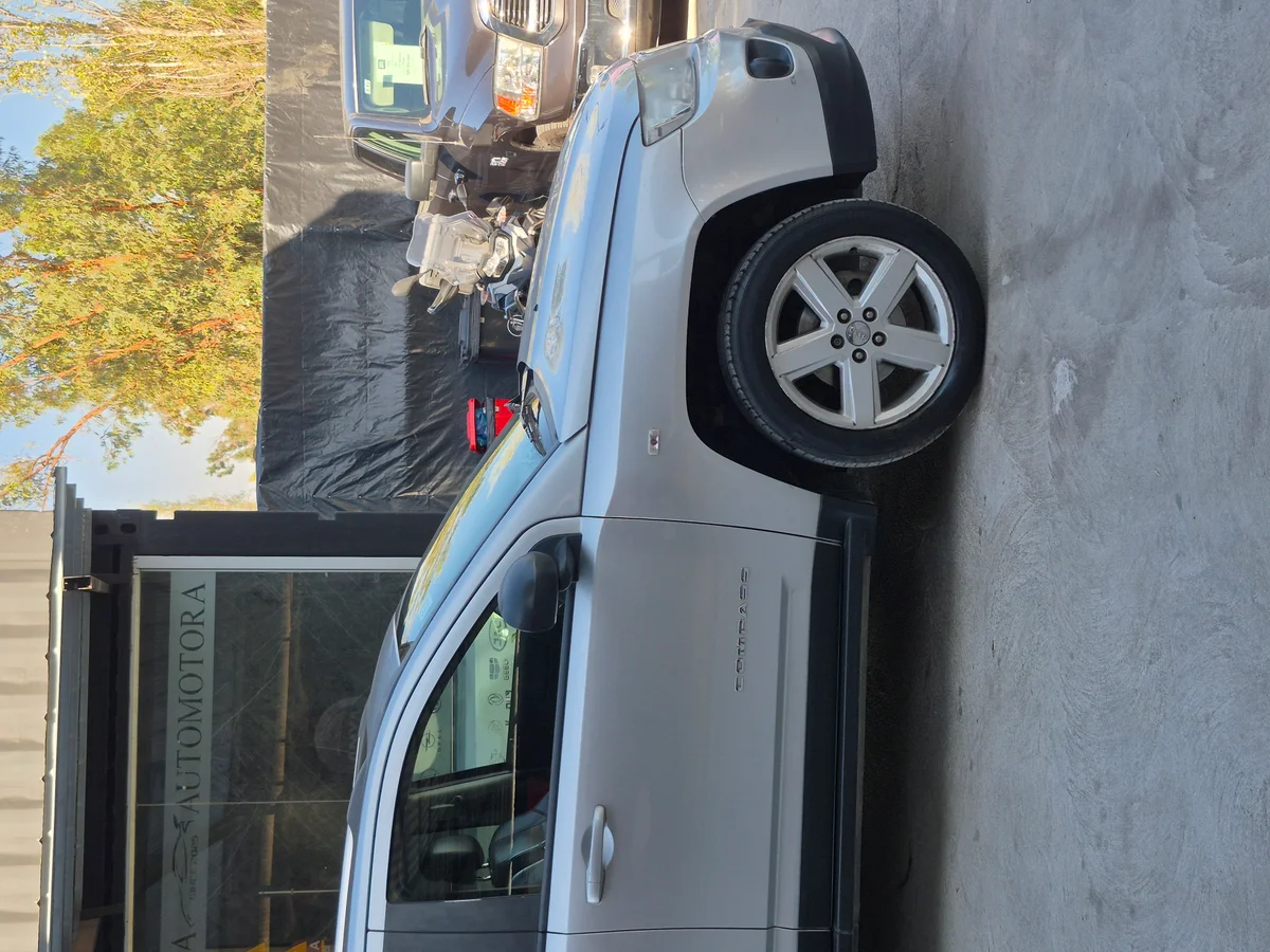 JEEP Compass 2.4cc 2012 - Miniatura 3