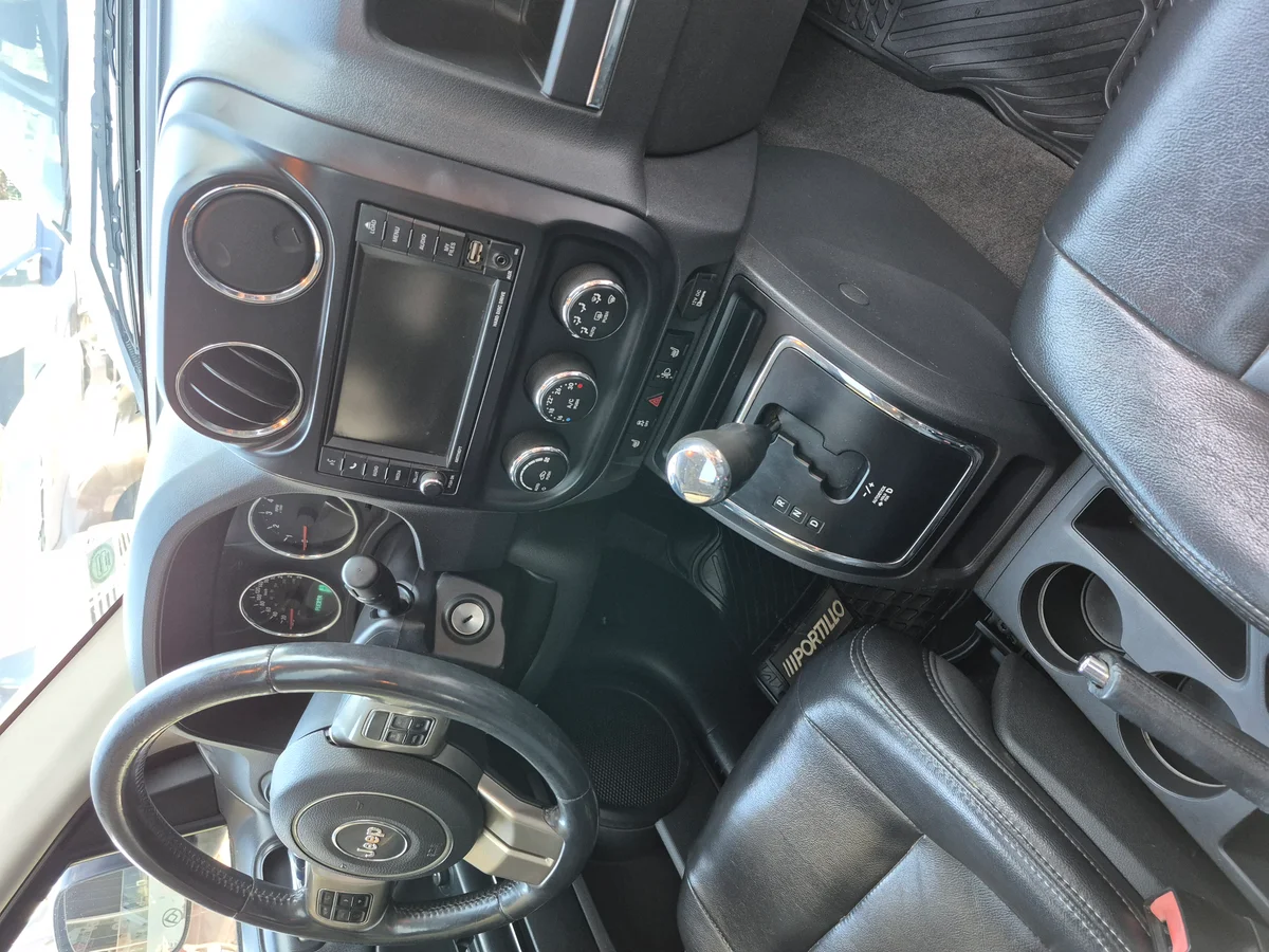 JEEP Compass 2.4cc 2012 - Miniatura 9