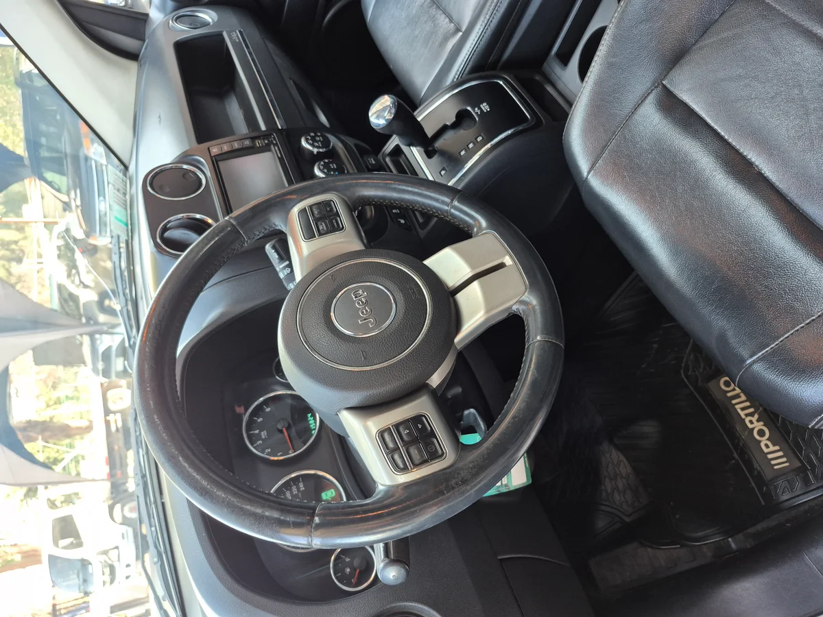 JEEP Compass 2.4cc 2012 - Miniatura 14