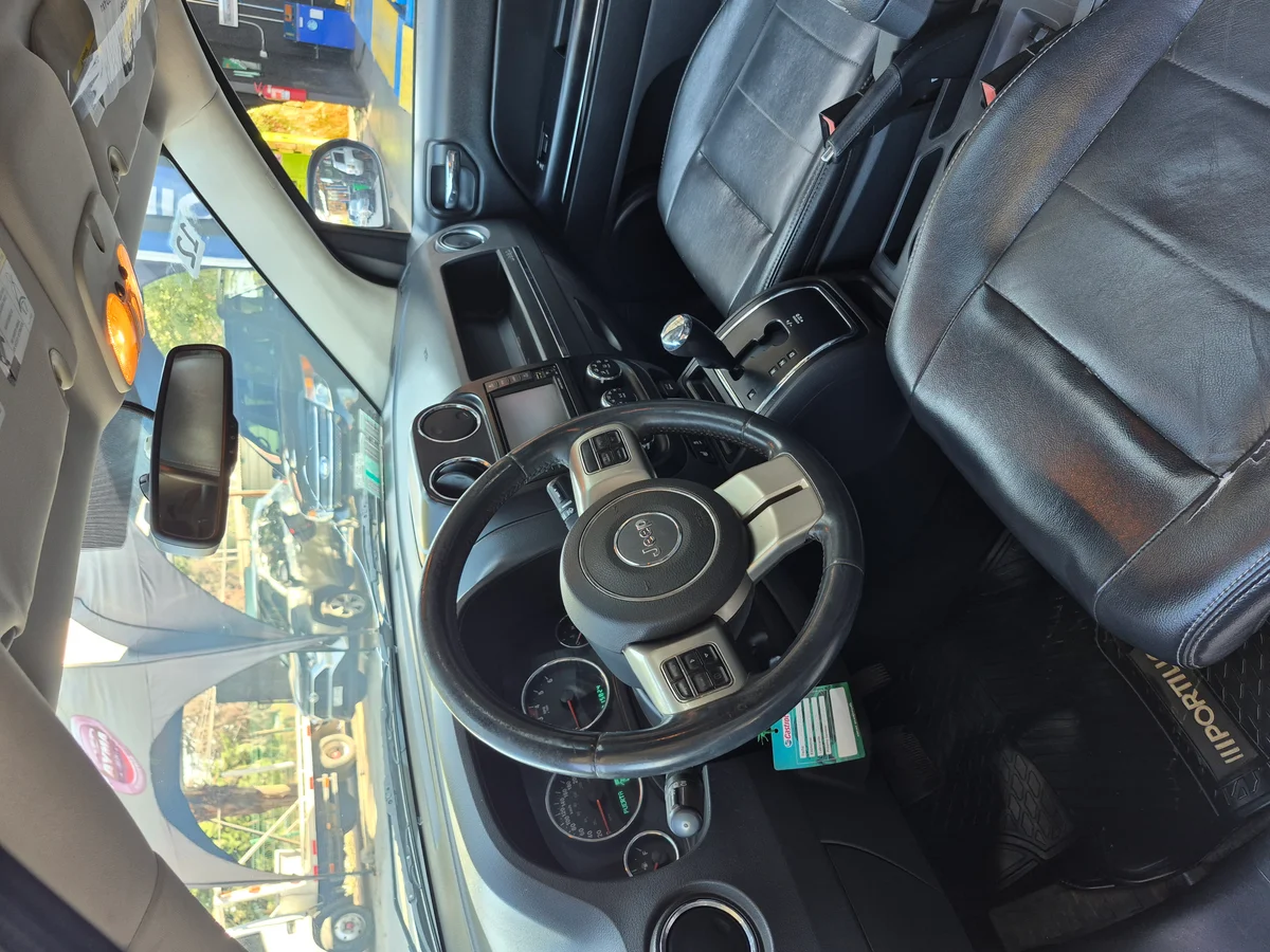 JEEP Compass 2.4cc 2012 - Miniatura 16