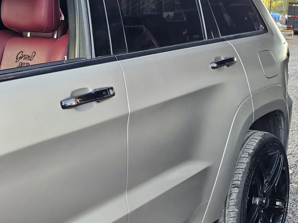 JEEP Grand Cherokee 6.4cc 2018 - Miniatura 5
