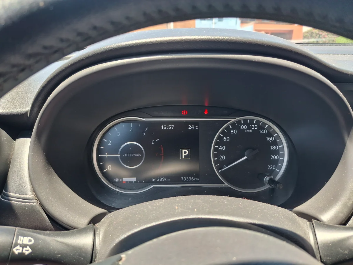 2018 Nissan Kicks Advance - Miniatura 8