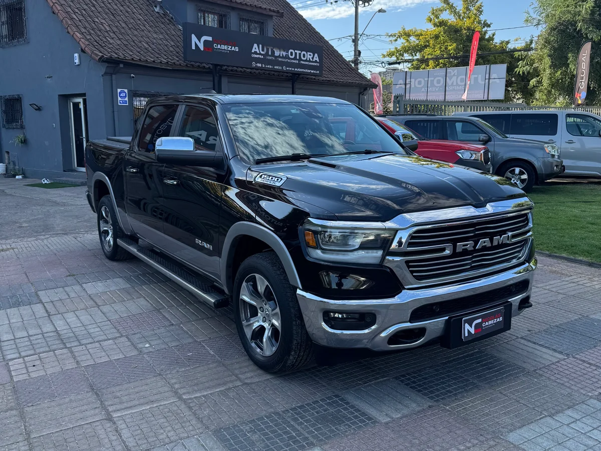 DODGE RAM 1.500 LARAMIE 5.7