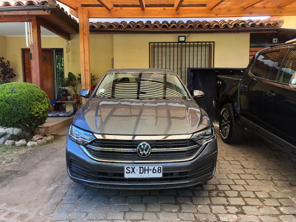 Volkswagen Jetta 2023 1.4 TSI Automático - Miniatura 2