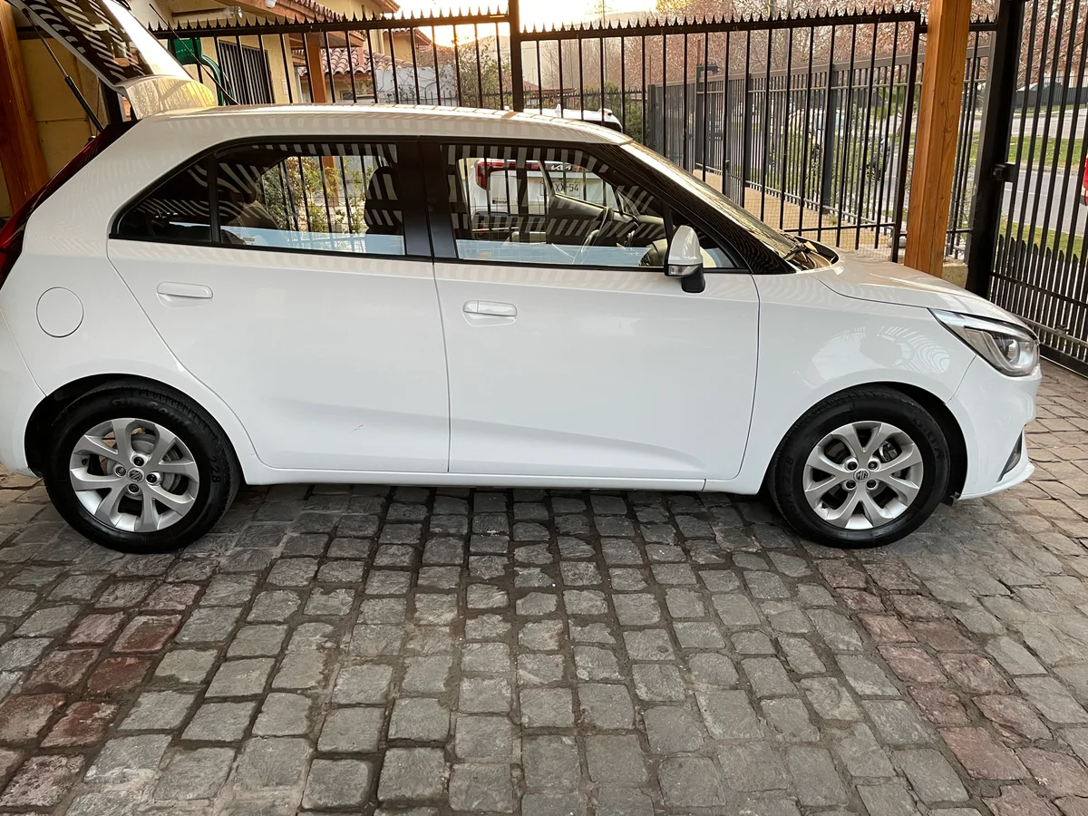 MG 3 Hatchback 1.5 Automático 2023 - Miniatura 4