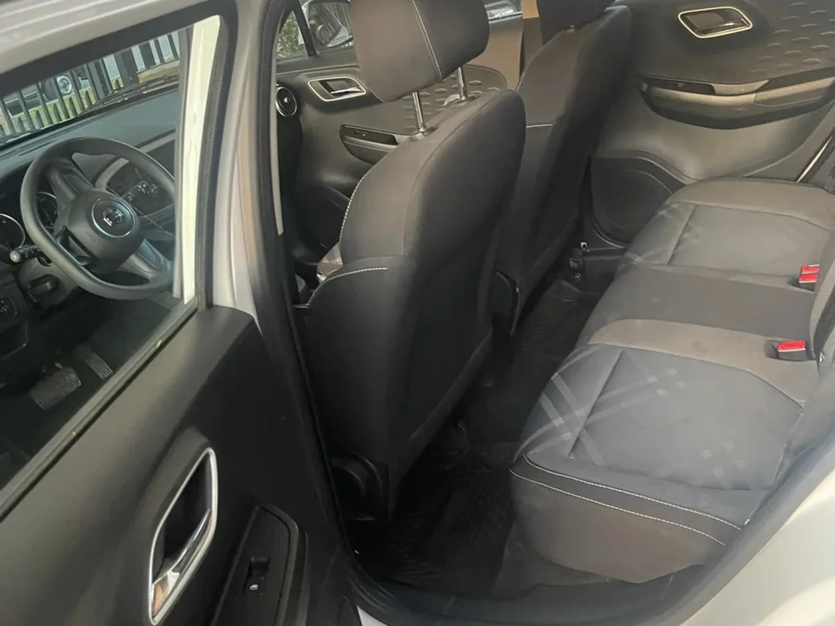 Mg 3 Hatchback - Miniatura 11