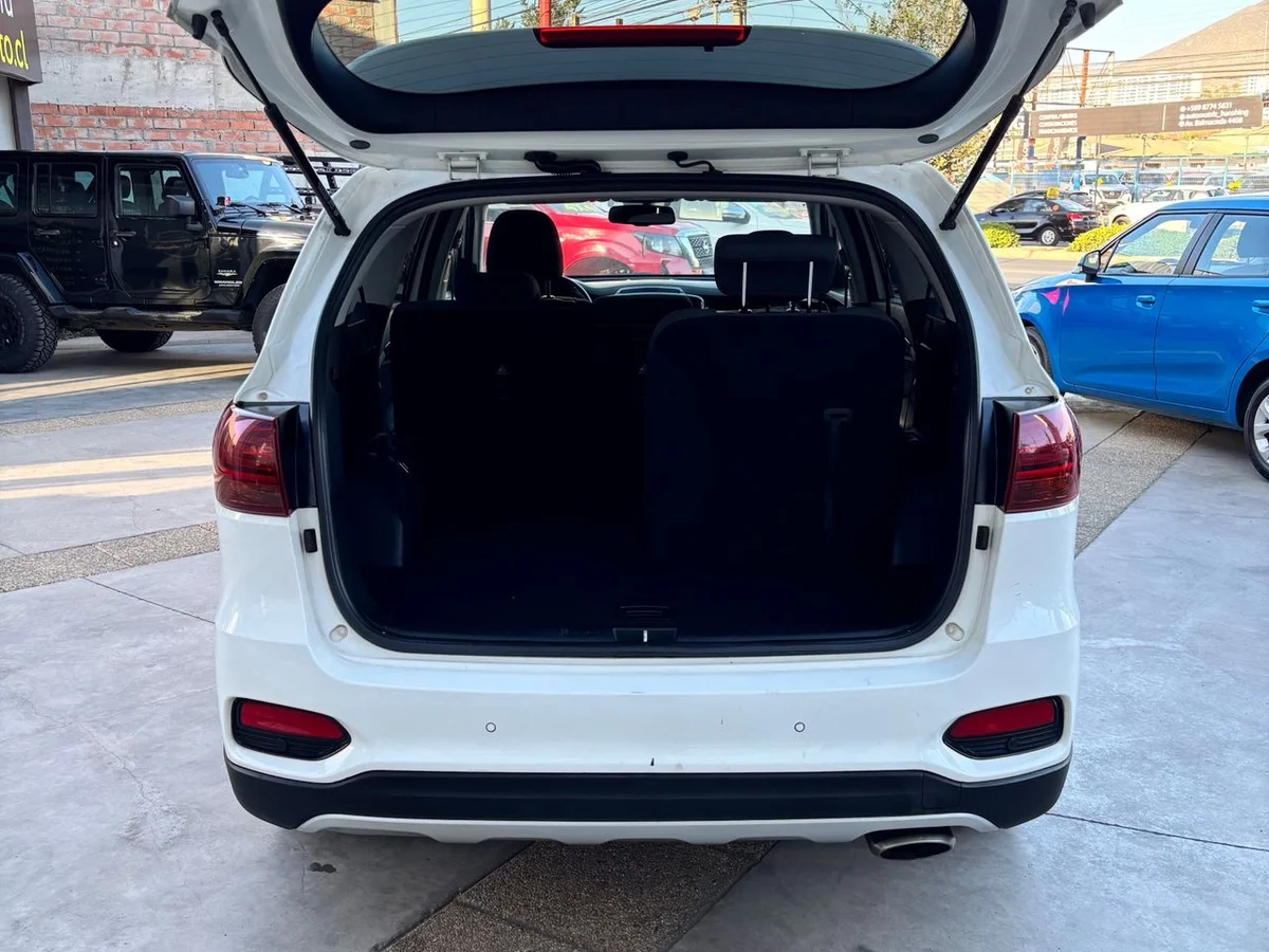 KIA SORENTO 2.2 EX 2020 - Miniatura 10
