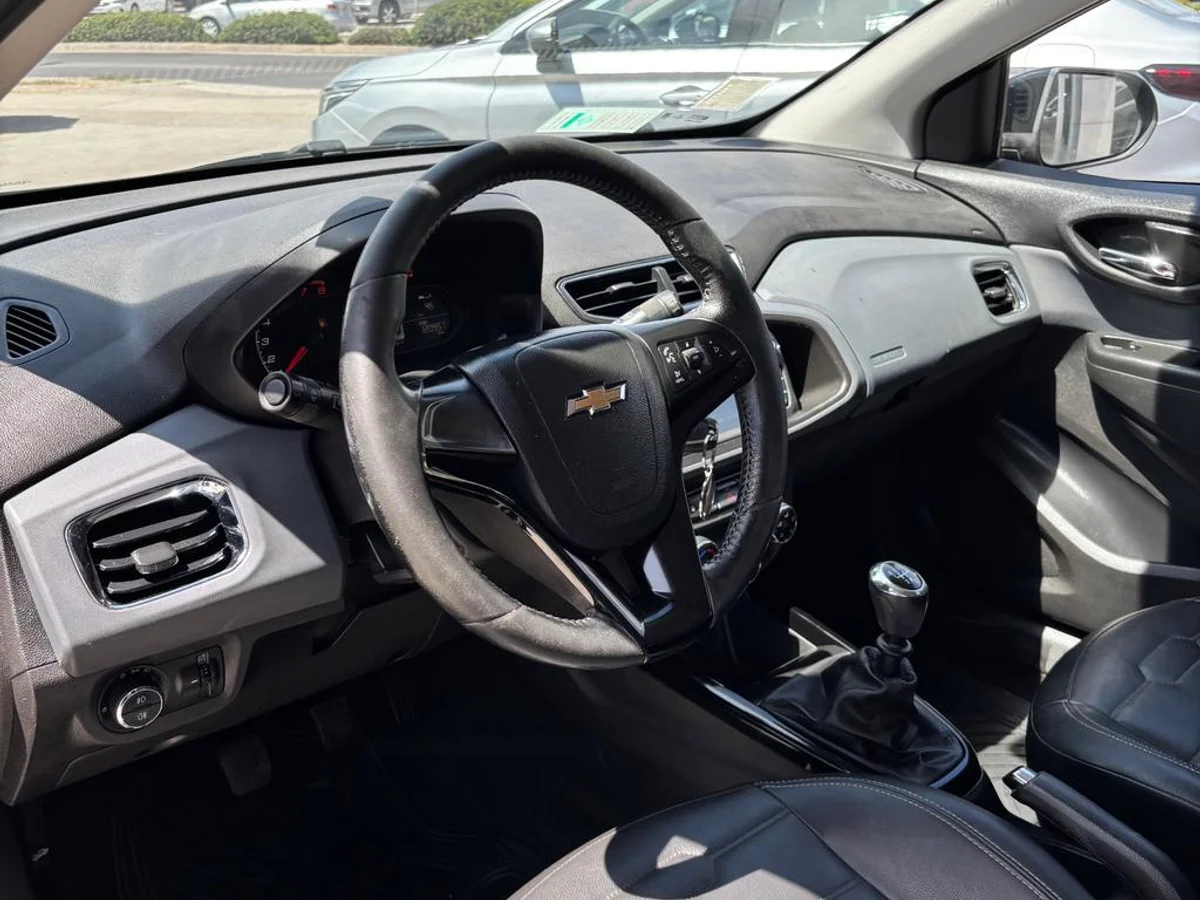 CHEVROLET ONIX HB LTZ 1.4 2020 - Miniatura 10