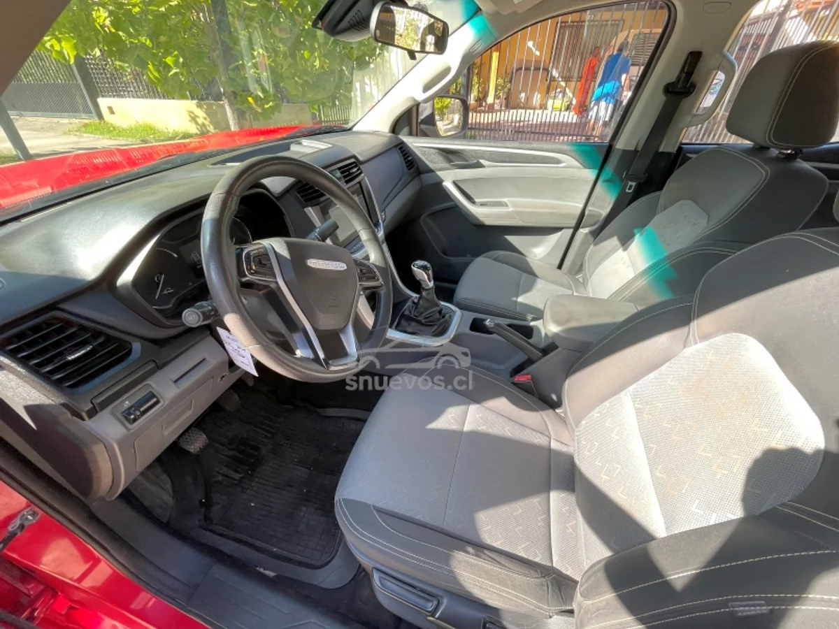 MAXUS T60 2.0 GLX AT 4X4 2022 - Miniatura 4