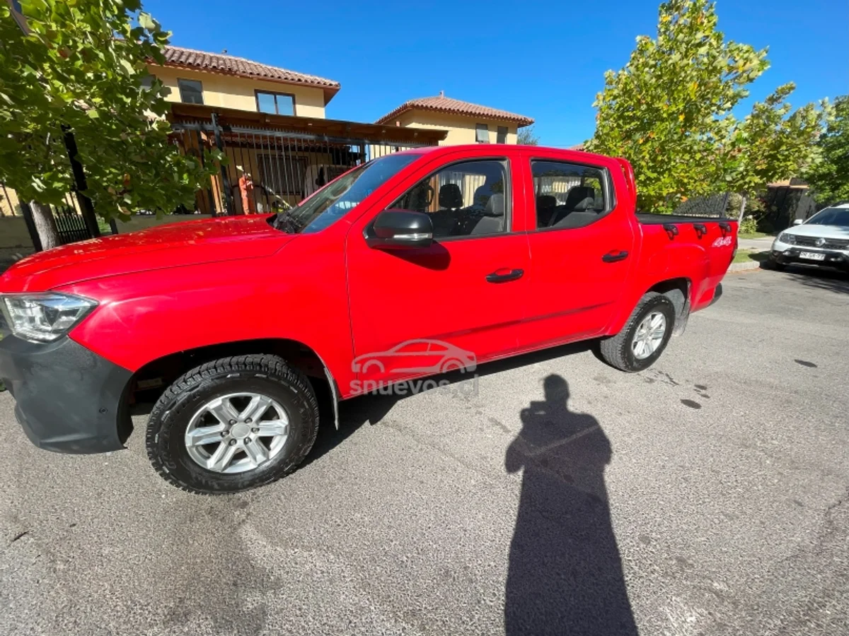 MAXUS T60 2.0 GLX AT 4X4 2022 - Miniatura 9