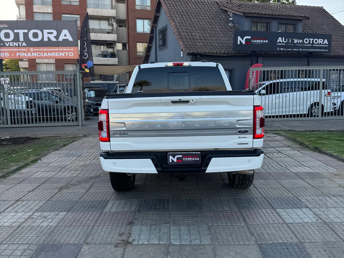 FORD F-150 PLATINUM - Miniatura 9