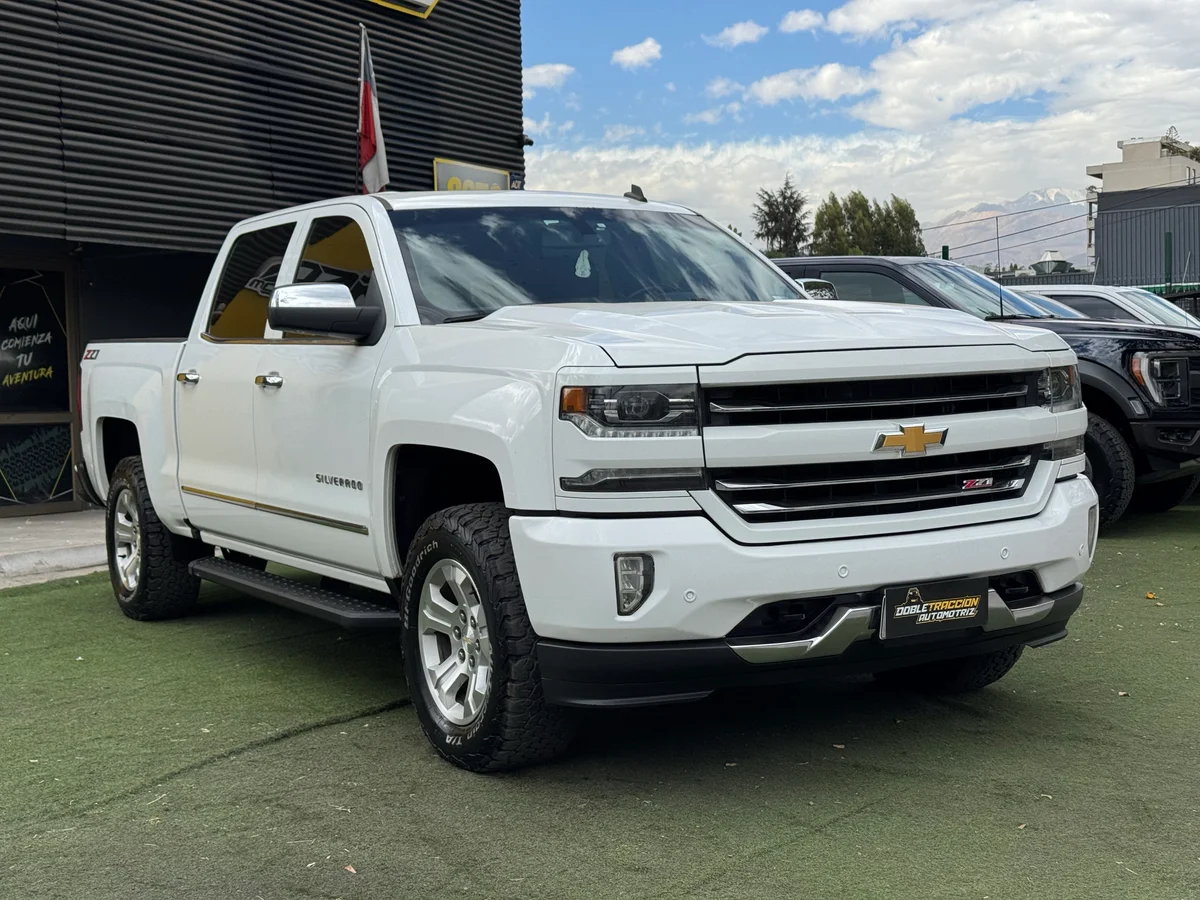 CHEVROLET SILVERADO LTZ Z71 2018