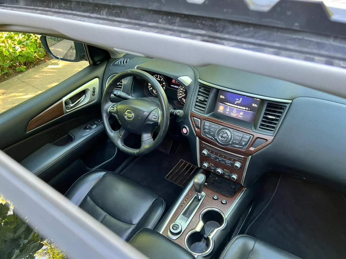 NISSAN PATHFINDER EXCLUSIVE 4X4 3.5L AUT 2019 7P - Miniatura 2