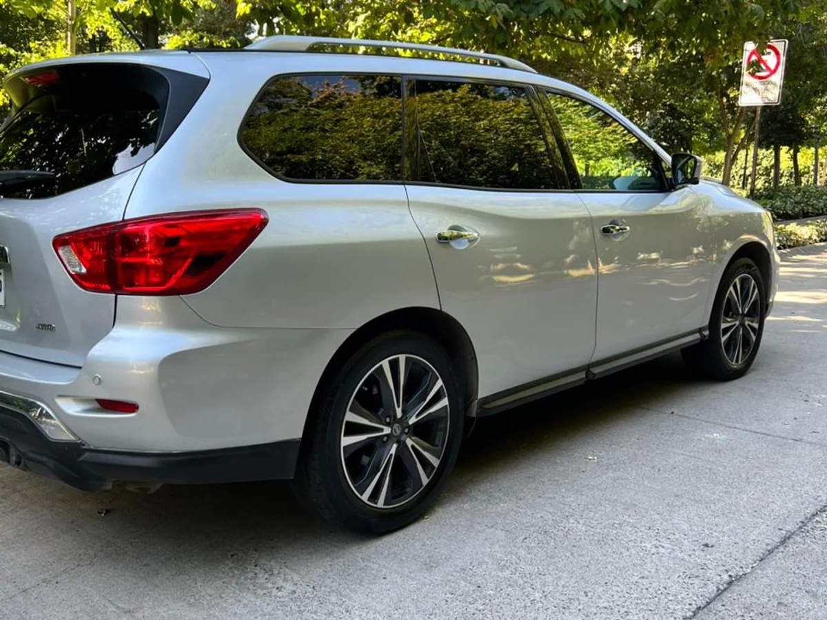 NISSAN PATHFINDER EXCLUSIVE 4X4 3.5L AUT 2019 7P - Miniatura 8