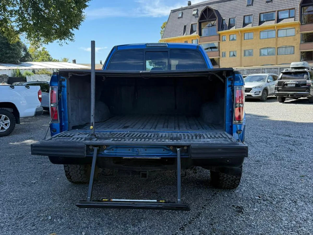 FORD F-150 Raptor cvt 6.2 2013 - Imagen 17