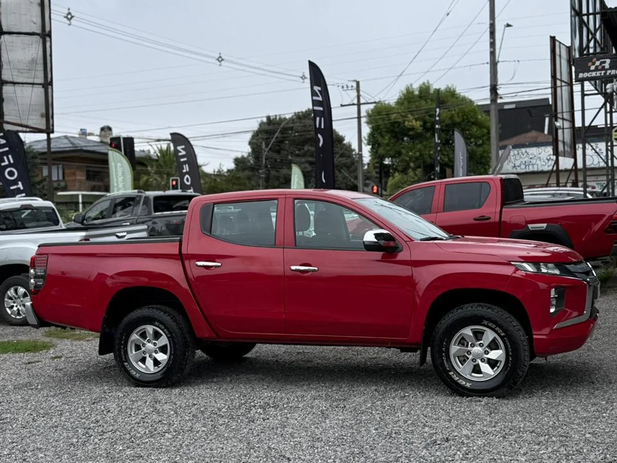 Mitsubishi L200 Katana CRT 4x4 2022