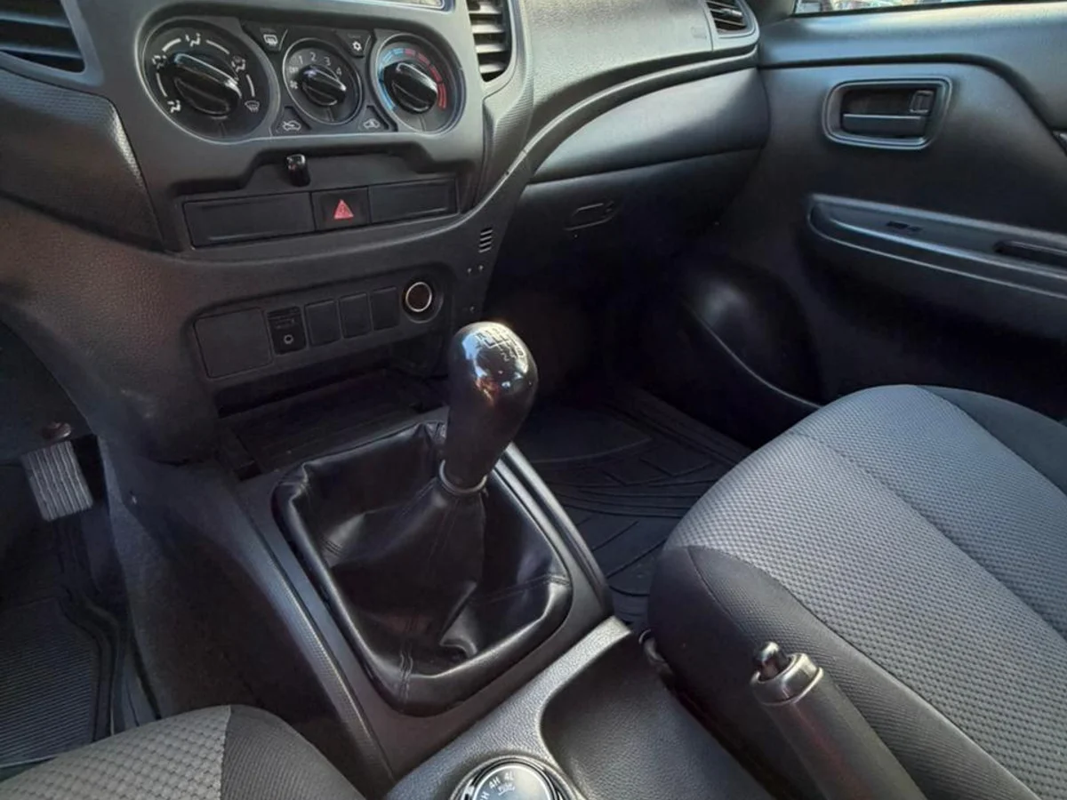 MITSUBISHI L200 Katana Crt 4x4 2022 - Imagen 11