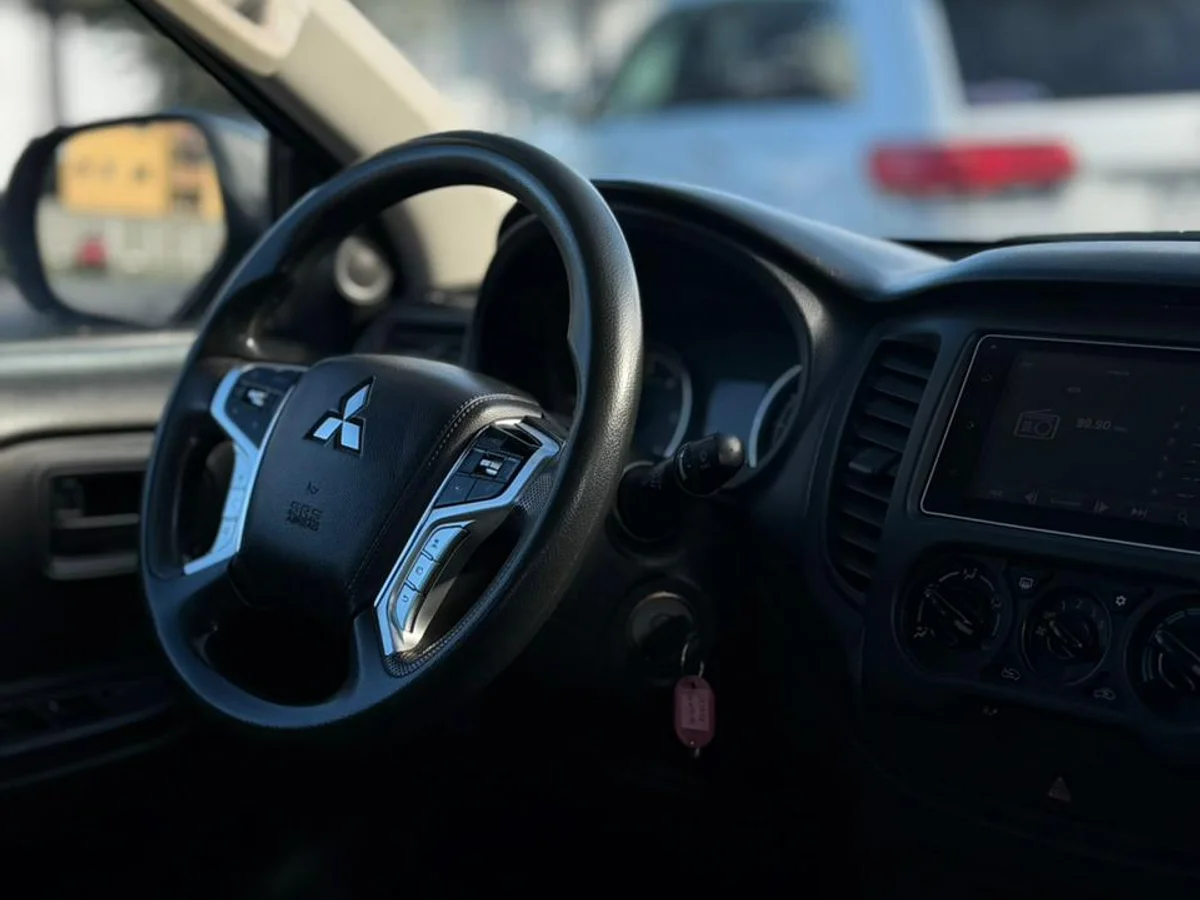 MITSUBISHI L200 Katana Crt 4x4 2022 - Imagen 15
