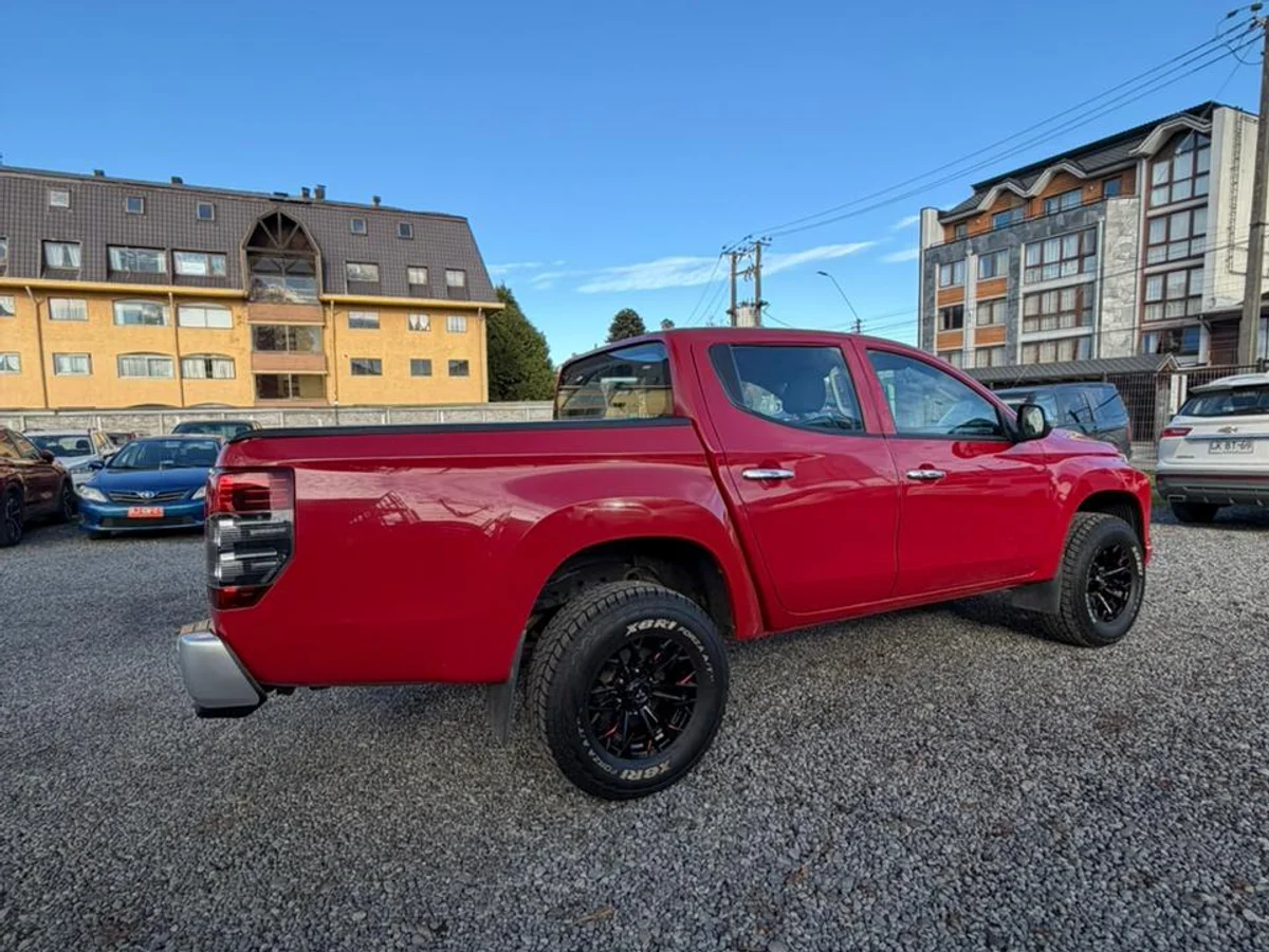 MITSUBISHI L200 Katana Crt 4x4 2022 - Imagen 16