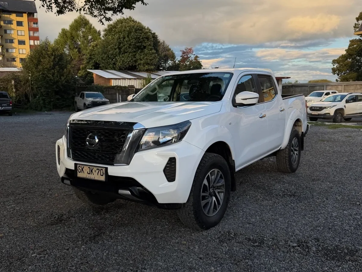 Nissan Navara SE 4x4 2023 - Miniatura 14